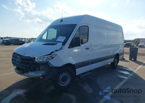 2021 Mercedes-Benz Sprinter 2500 High Roof I4 z USA, uszkodzony, nr VIN W1Y40CHY3MT061484